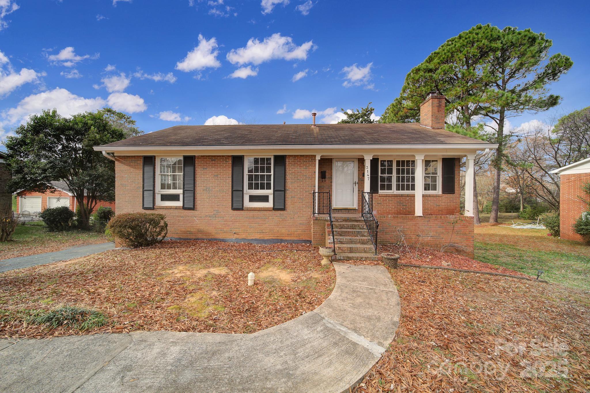 3147 Dawnshire Avenue Charlotte NC 28216
