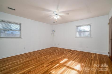 9026 Longview Drive Charlotte NC 28214