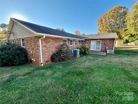 9026 Longview Drive Charlotte NC 28214