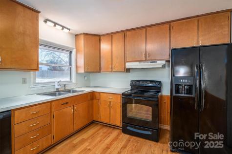 9026 Longview Drive Charlotte NC 28214