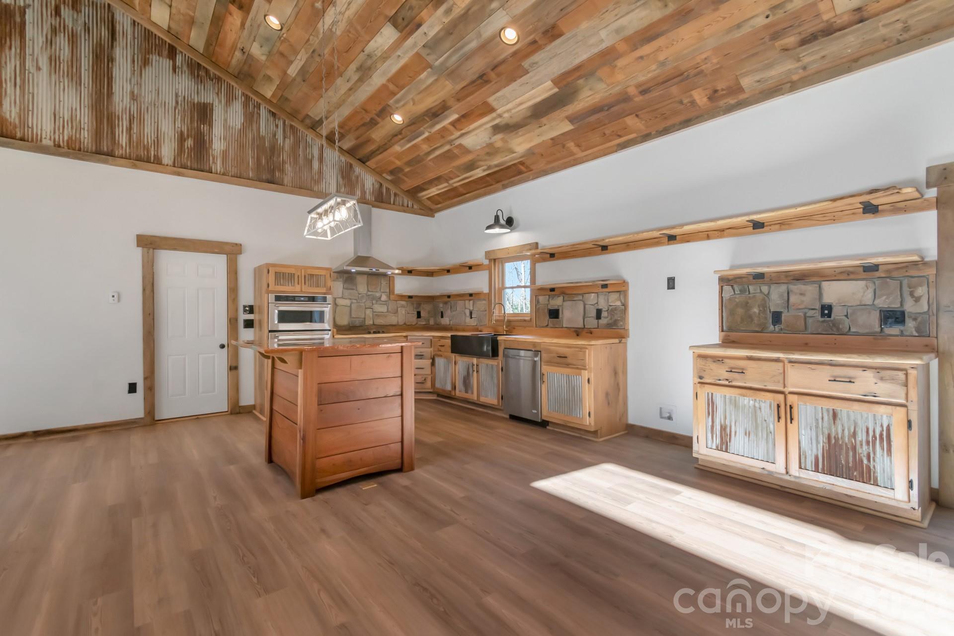 486 Hunter-lysik Way Laurel Springs NC 28644