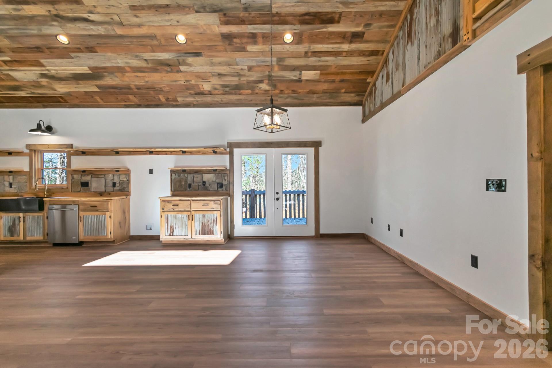 486 Hunter-lysik Way Laurel Springs NC 28644