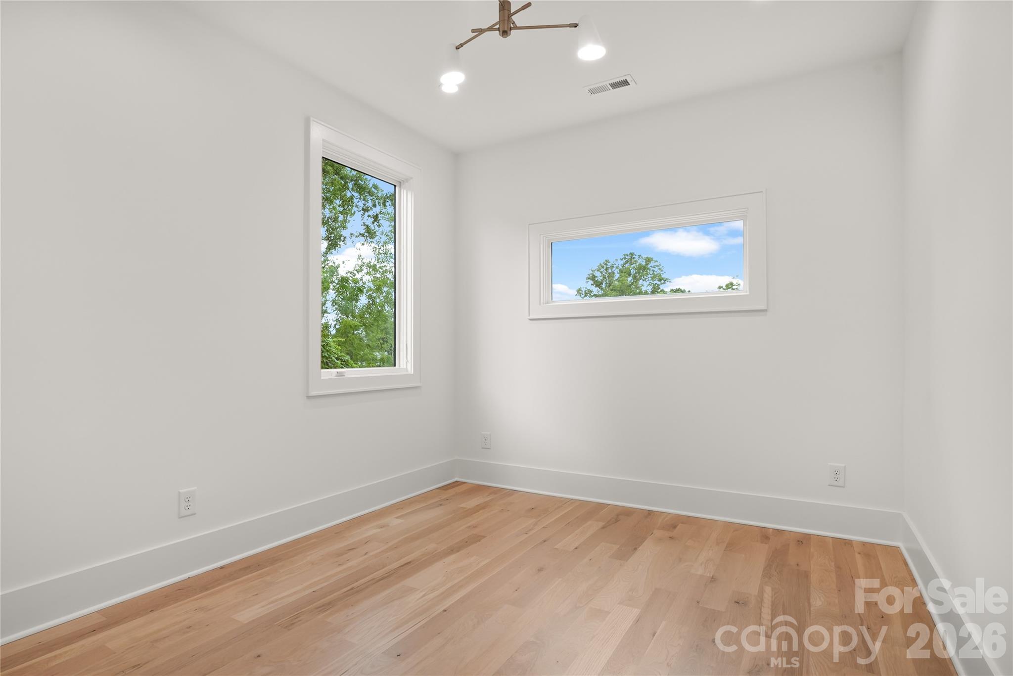719 Charles Avenue Charlotte NC 28205