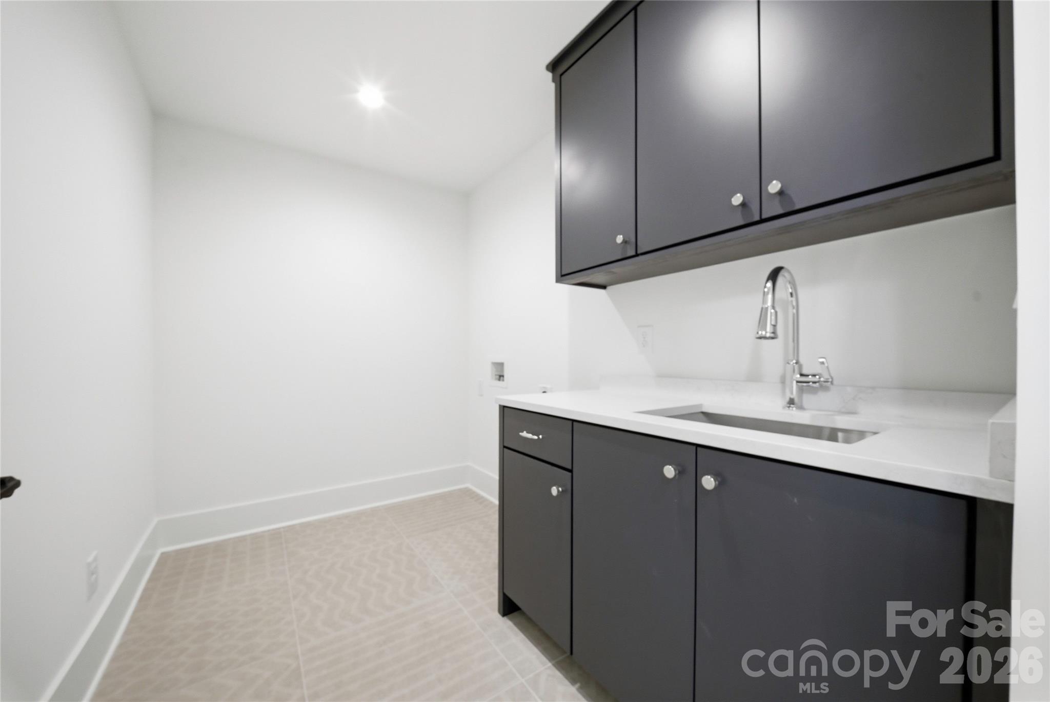 719 Charles Avenue Charlotte NC 28205