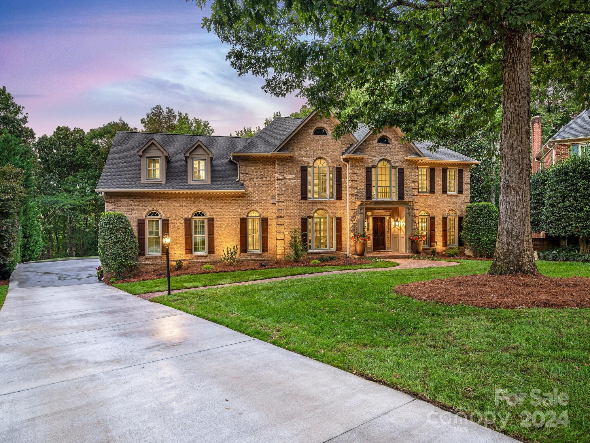 4505 Noras Path Road Charlotte NC 28226