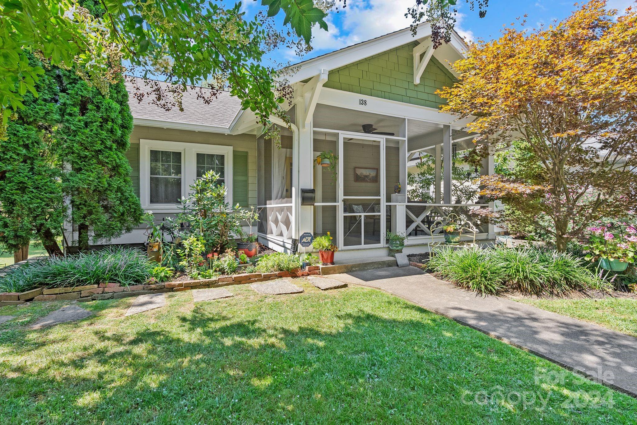 138 Murdock Avenue Asheville NC 28801