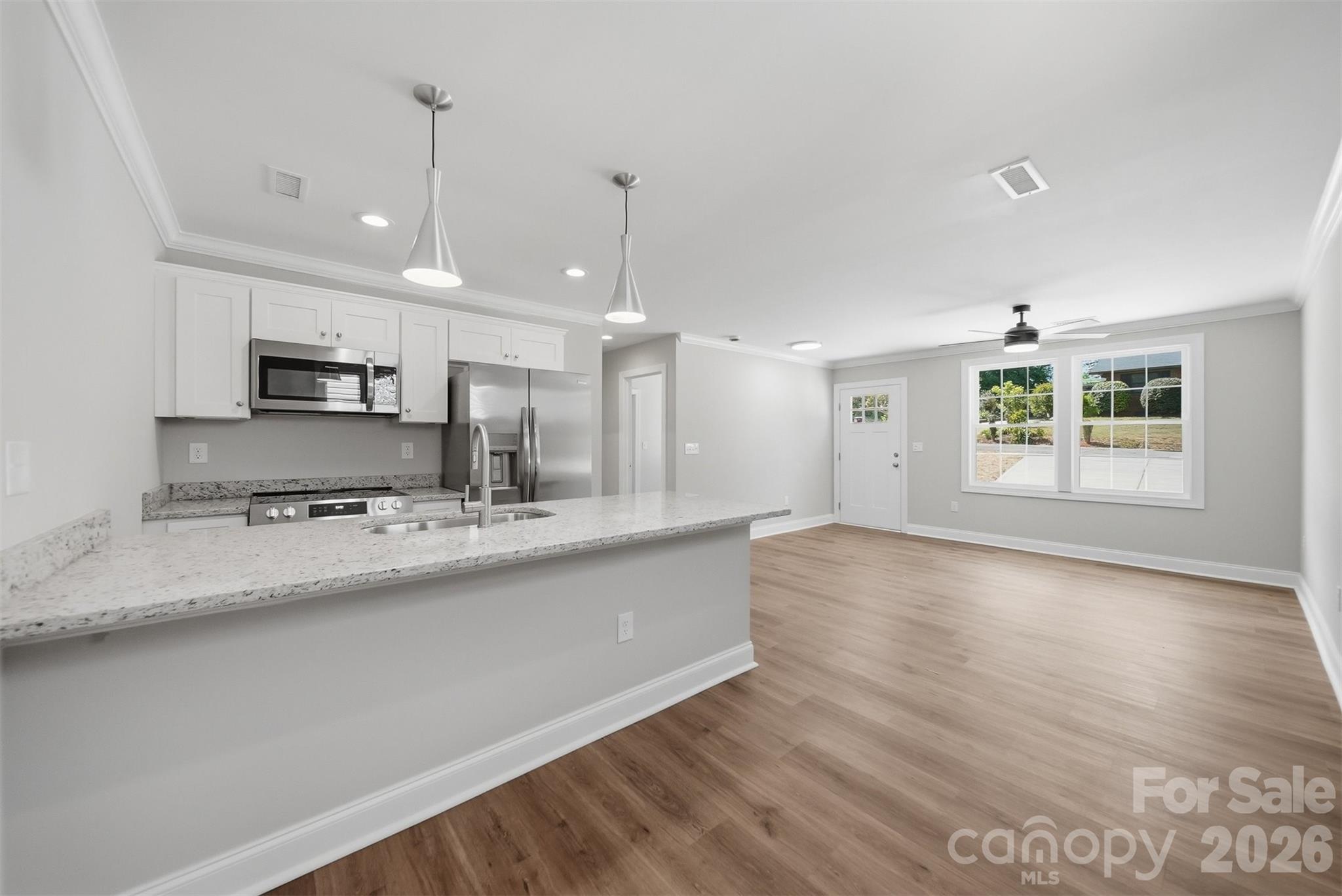 1294 18th Street NE Hickory NC 28601