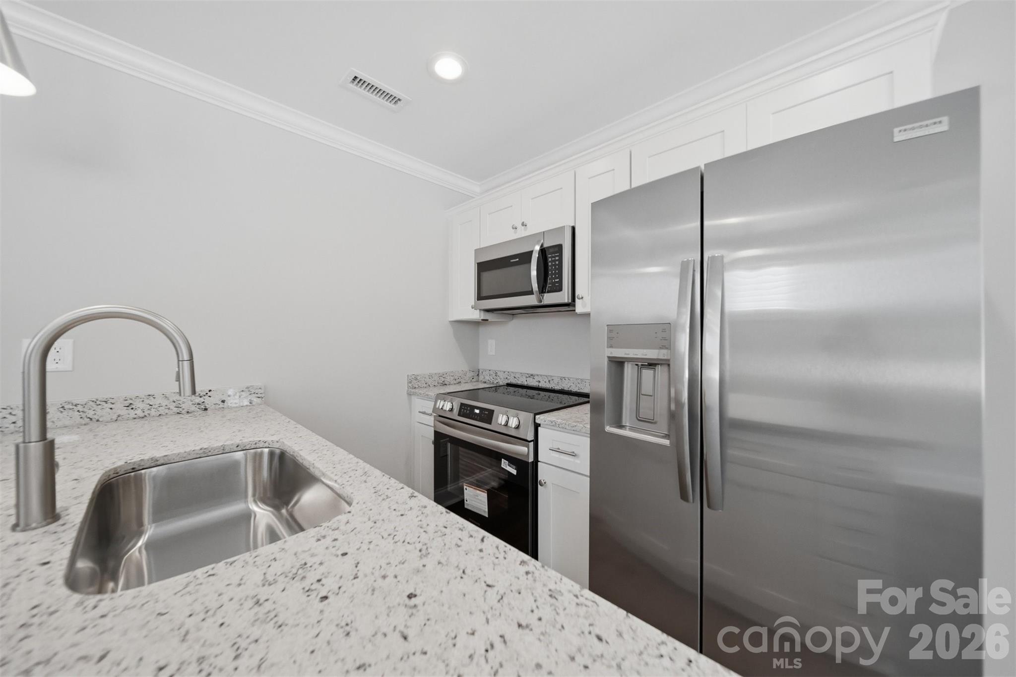 1294 18th Street NE Hickory NC 28601