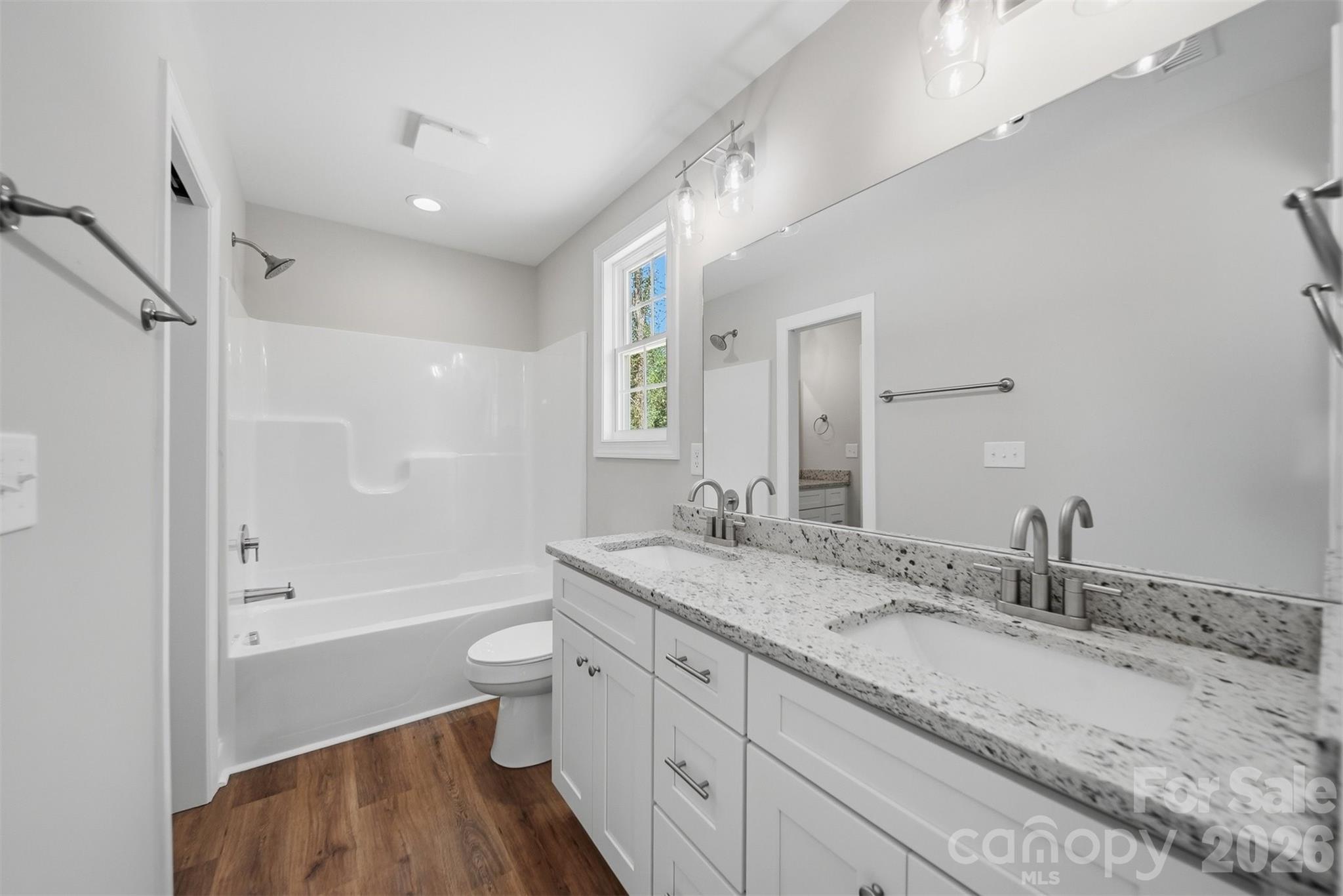 1294 18th Street NE Hickory NC 28601