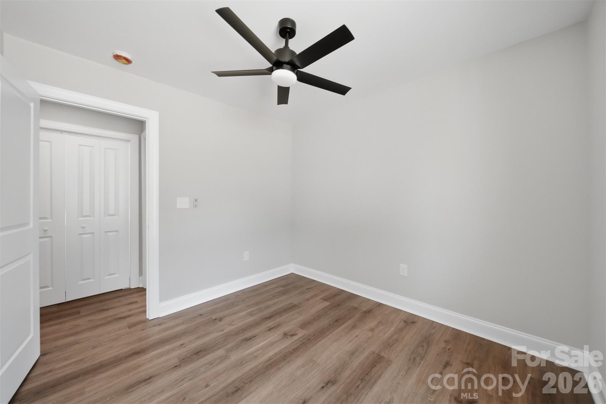 1294 18th Street NE Hickory NC 28601