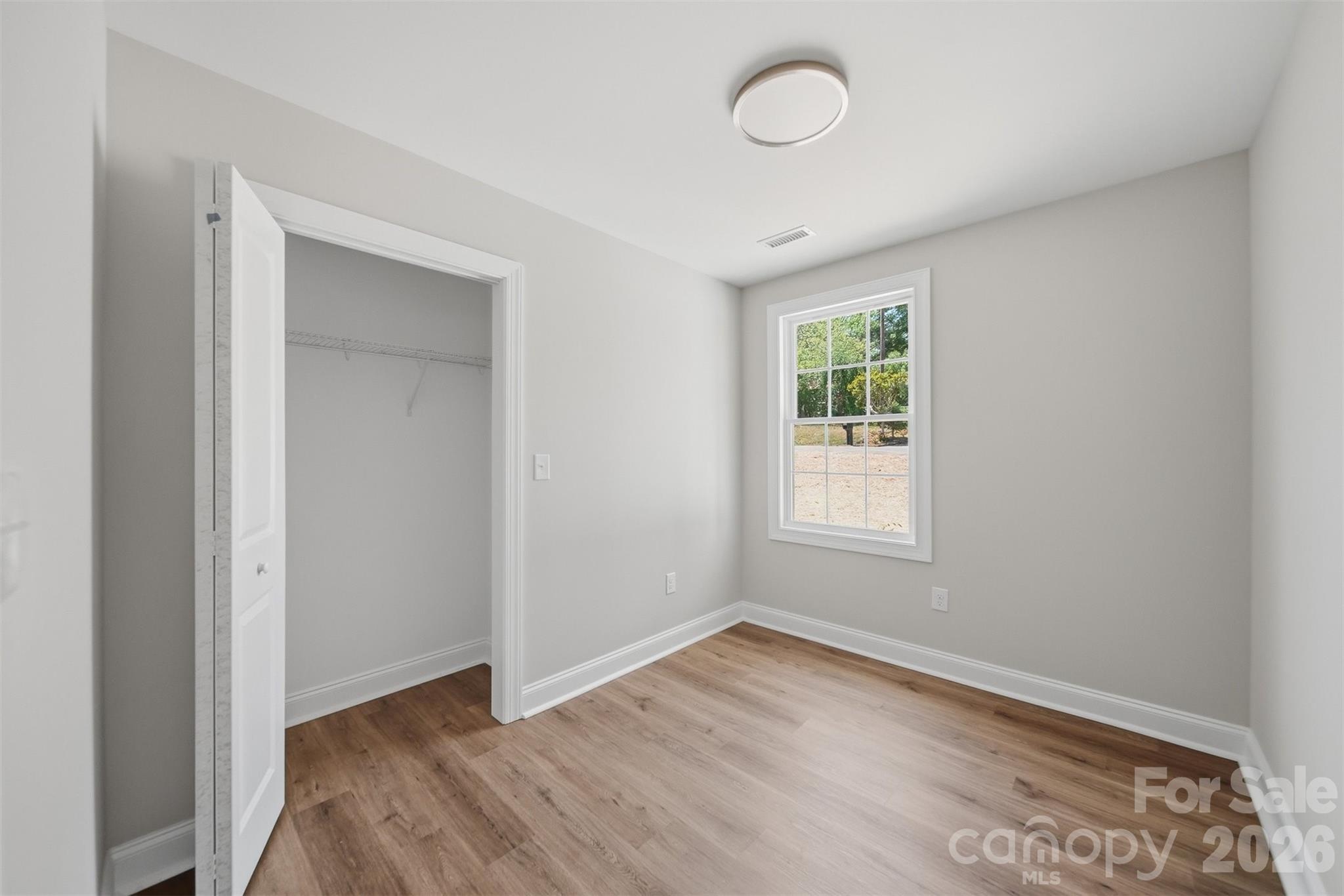 1294 18th Street NE Hickory NC 28601