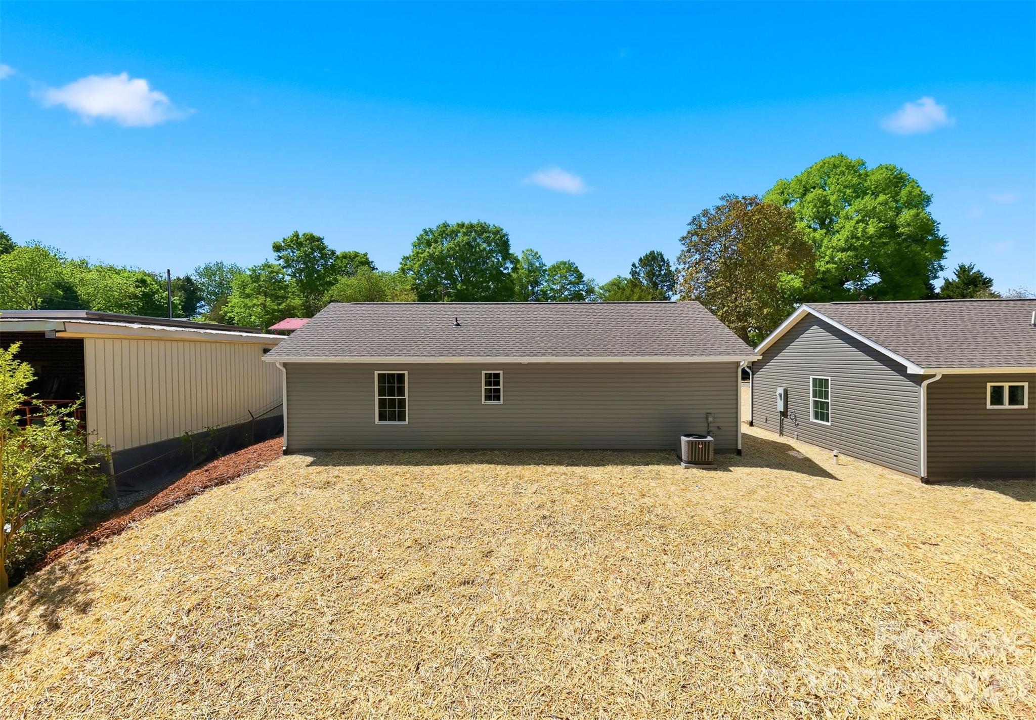 1294 18th Street NE Hickory NC 28601