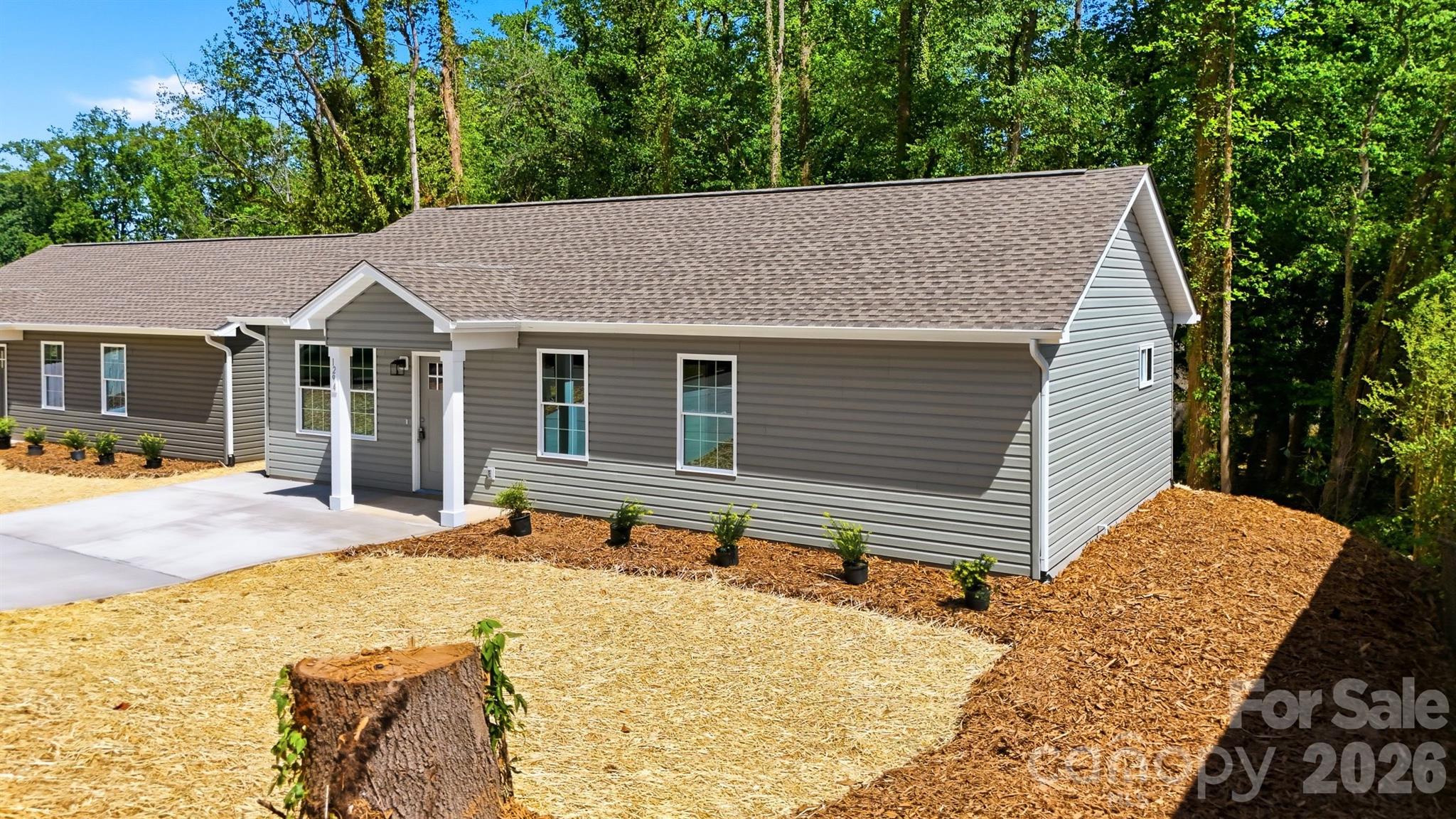 1294 18th Street NE Hickory NC 28601