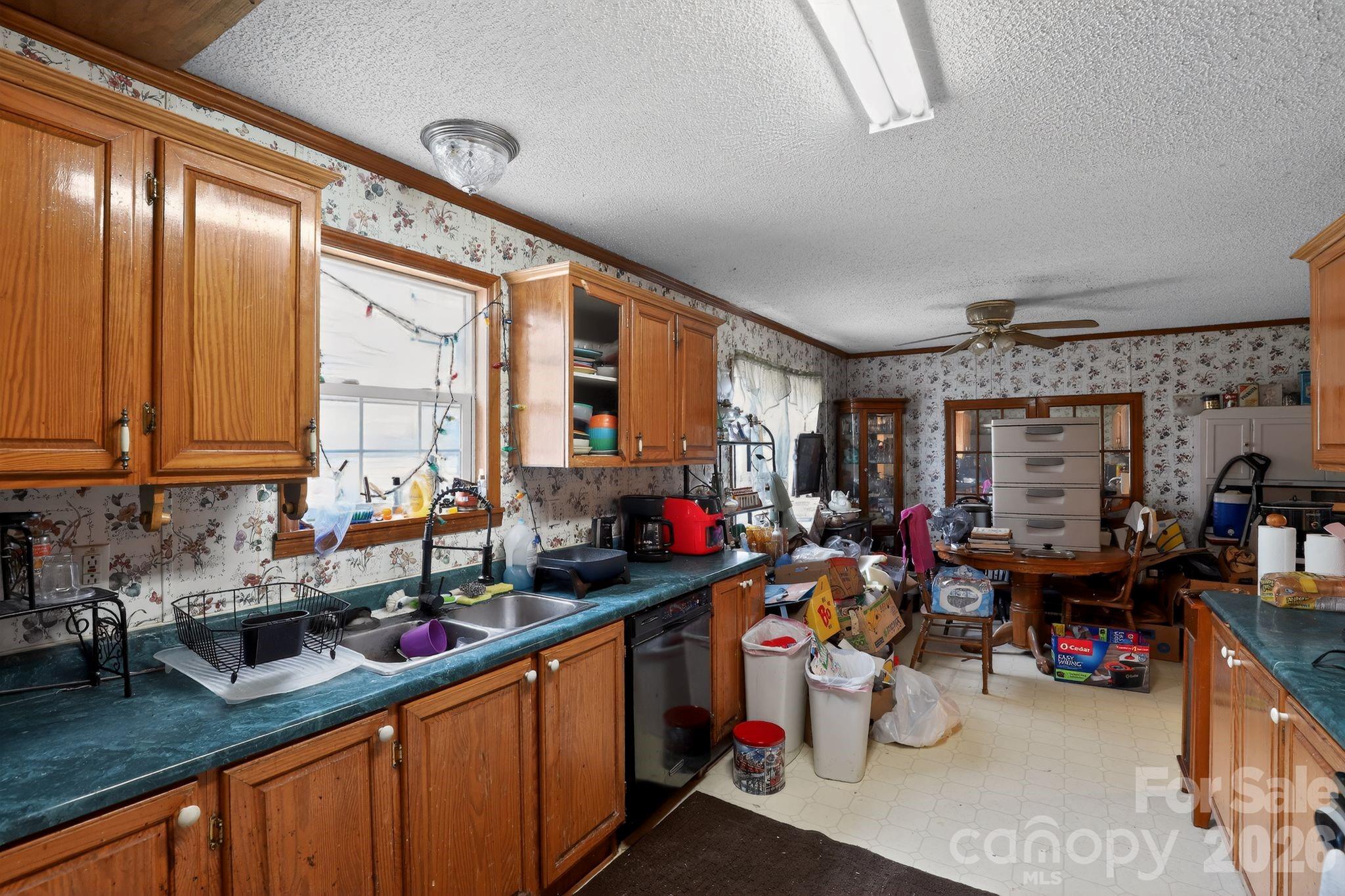 15 Wright Road Whittier NC 28789