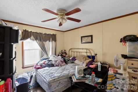 15 Wright Road Whittier NC 28789