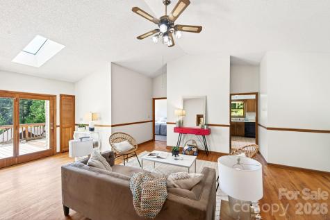 5 Johns Street Asheville NC 28806