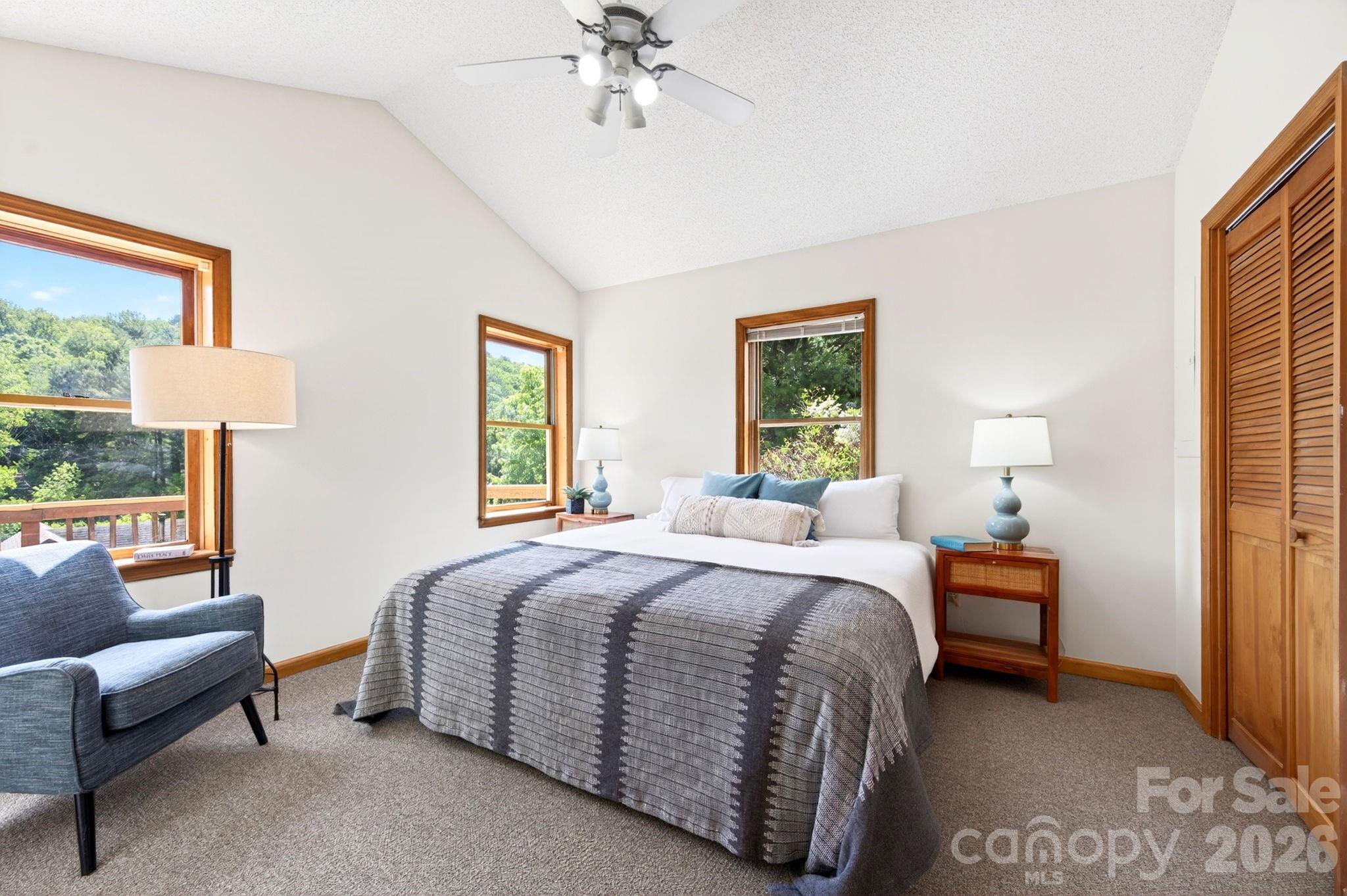 5 Johns Street Asheville NC 28806