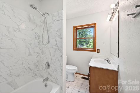 5 Johns Street Asheville NC 28806