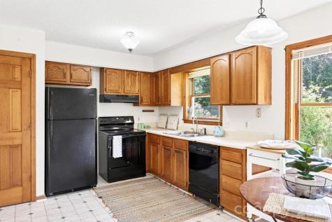 5 Johns Street Asheville NC 28806