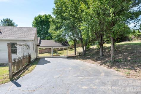 5 Johns Street Asheville NC 28806
