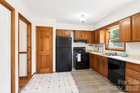 5 Johns Street Asheville NC 28806