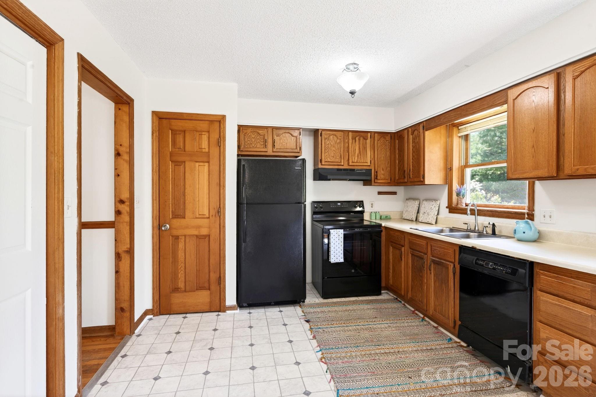 5 Johns Street Asheville NC 28806