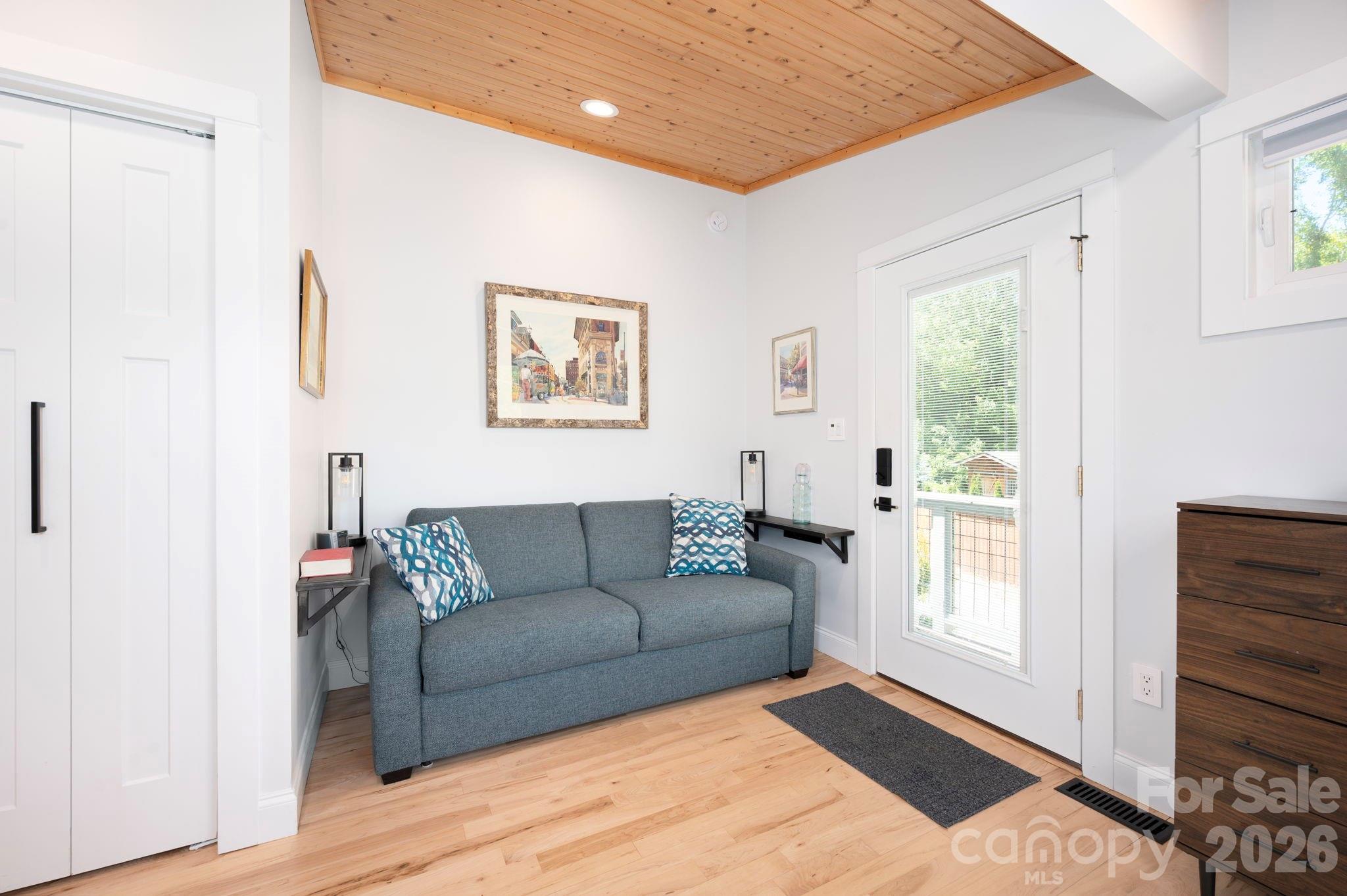 21 & 19 Crescent Street Asheville NC 28801