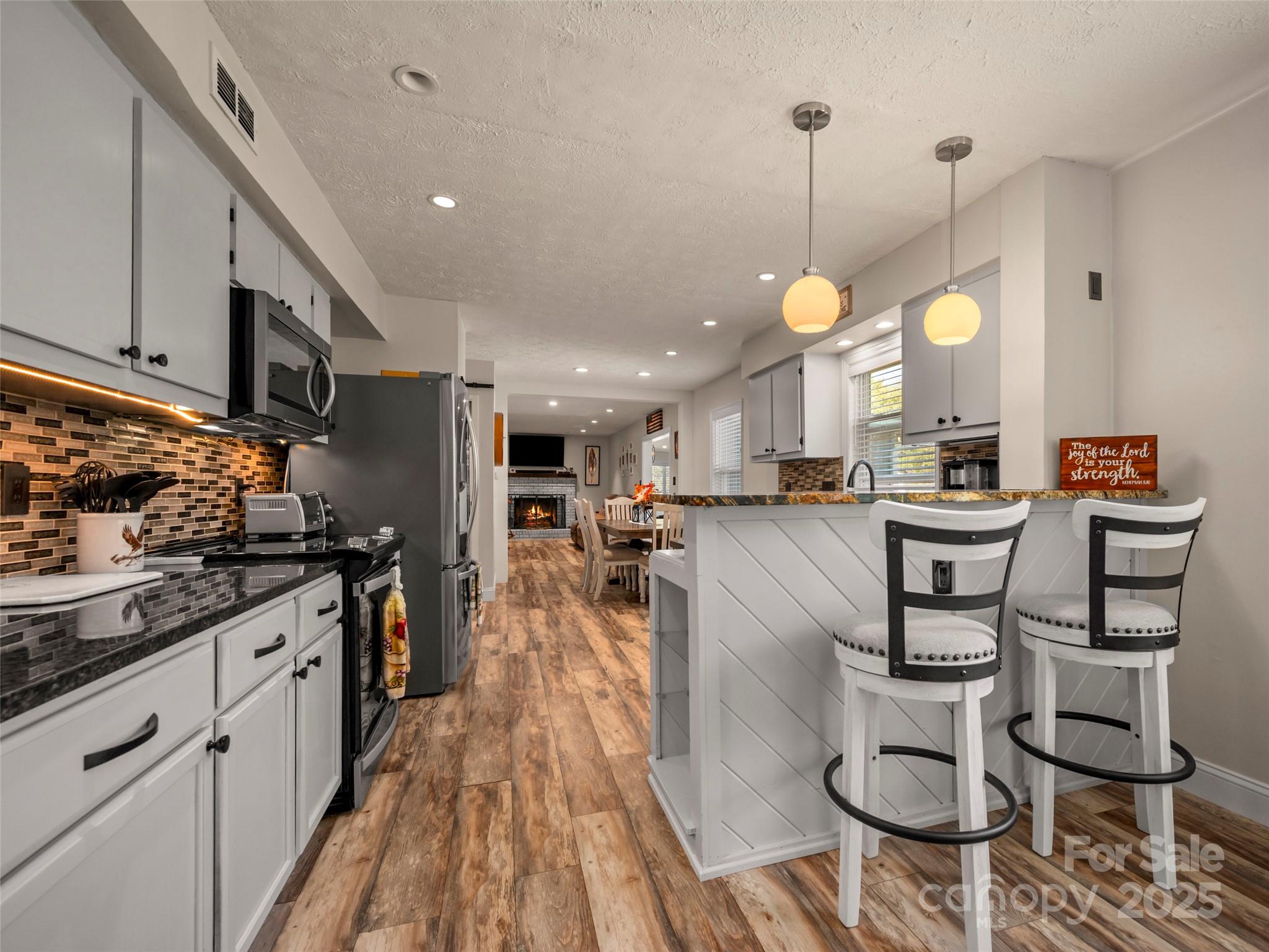 4 Daniel Drive Fletcher NC 28732