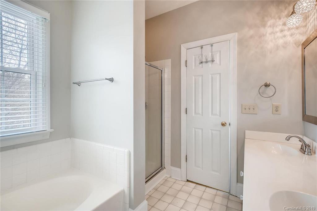 7730 Rathlin Court Charlotte NC 28270