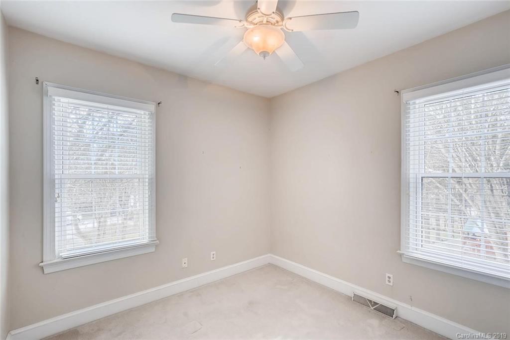 7730 Rathlin Court Charlotte NC 28270