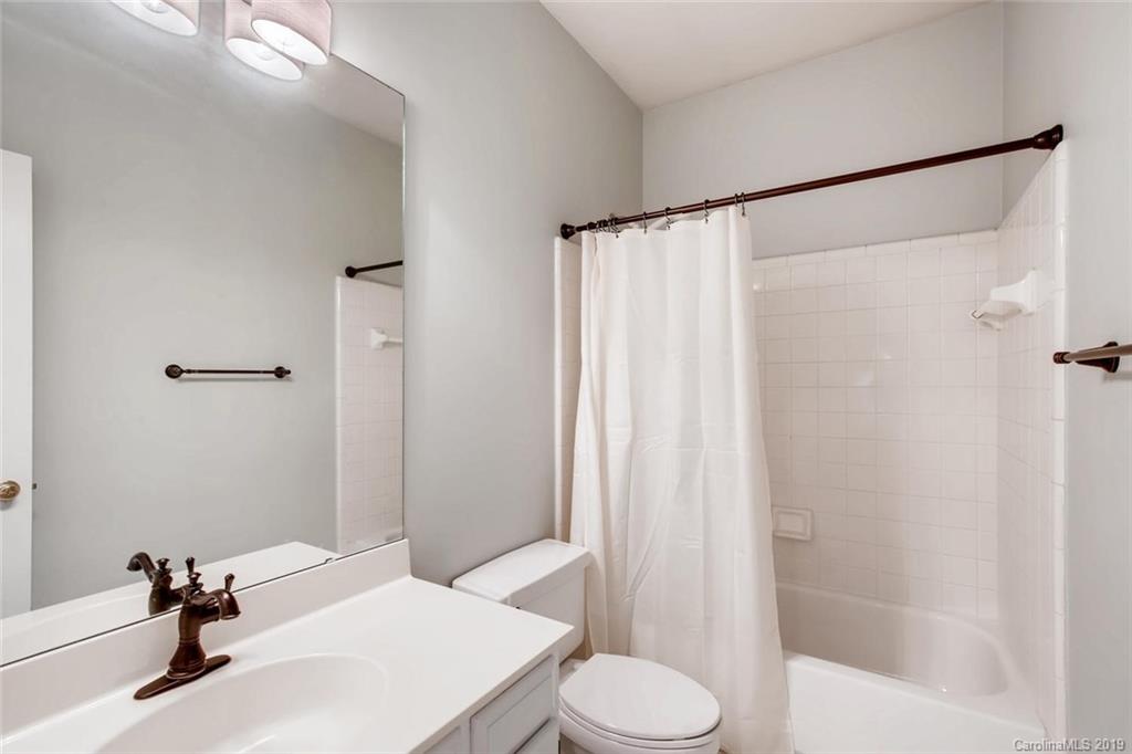 7730 Rathlin Court Charlotte NC 28270