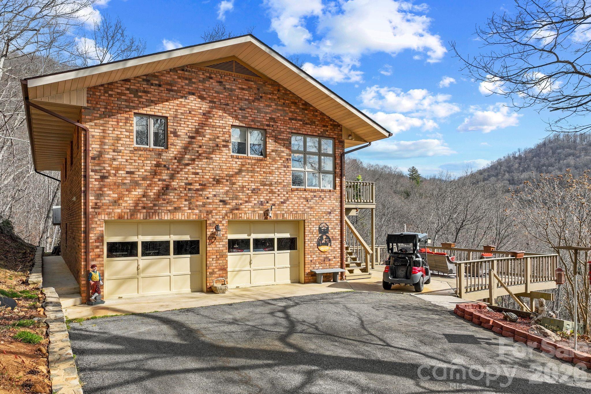 60 Little Creek Drive Canton NC 28716