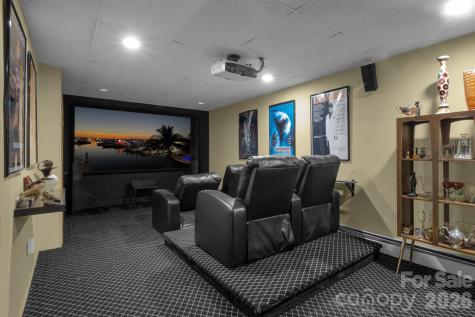 1715 Buena Vista Road Winston Salem NC 27104
