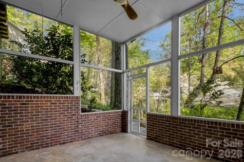 1715 Buena Vista Road Winston Salem NC 27104