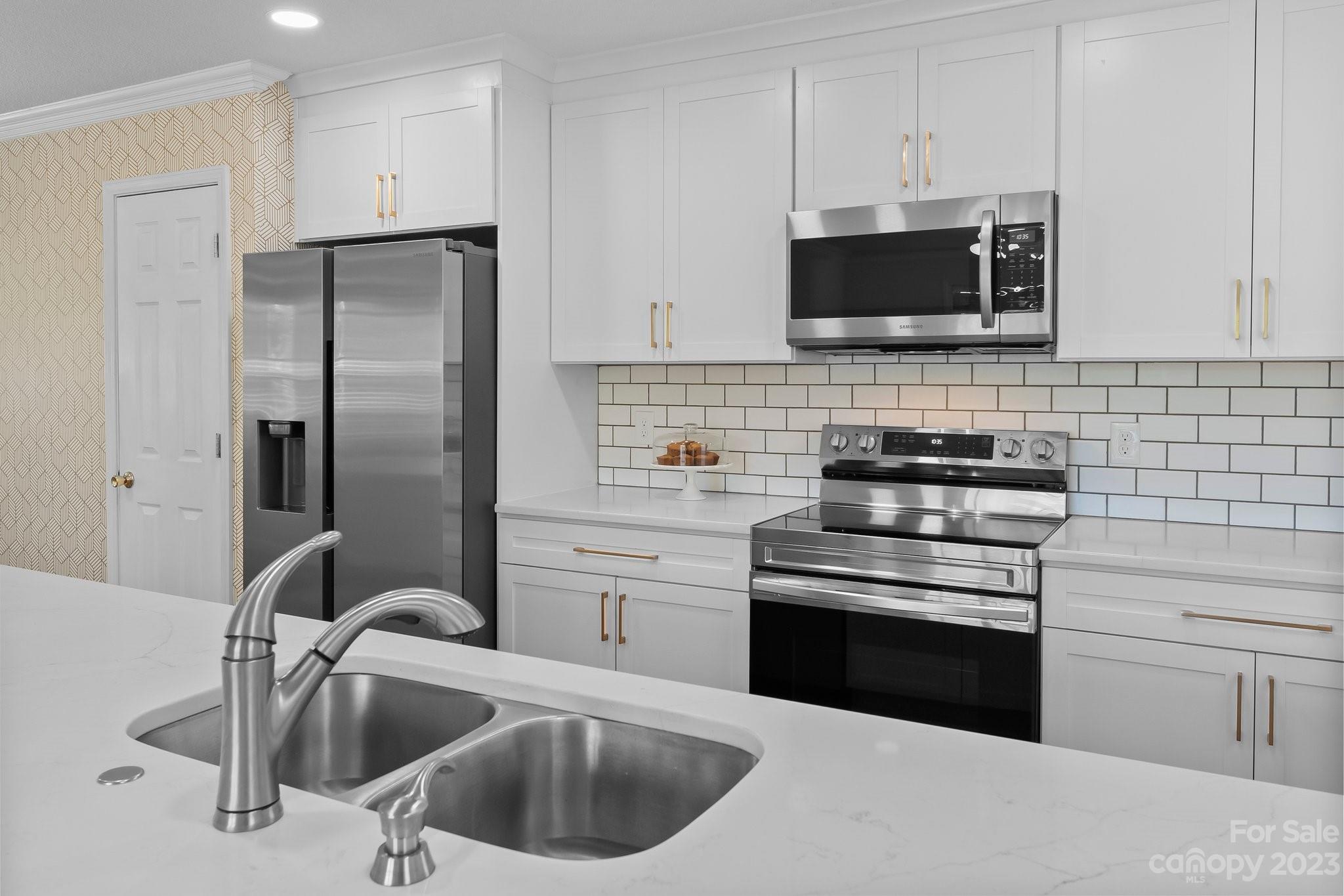 3 Verona Drive Asheville NC 28806