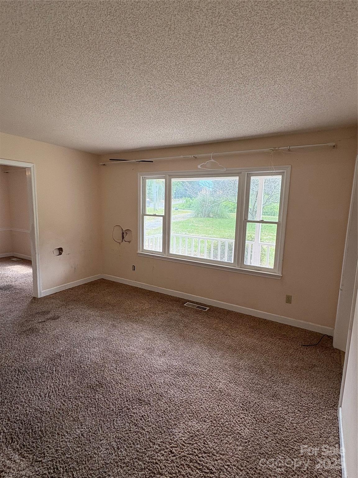 4445 Mecum Road Walkertown NC 27051