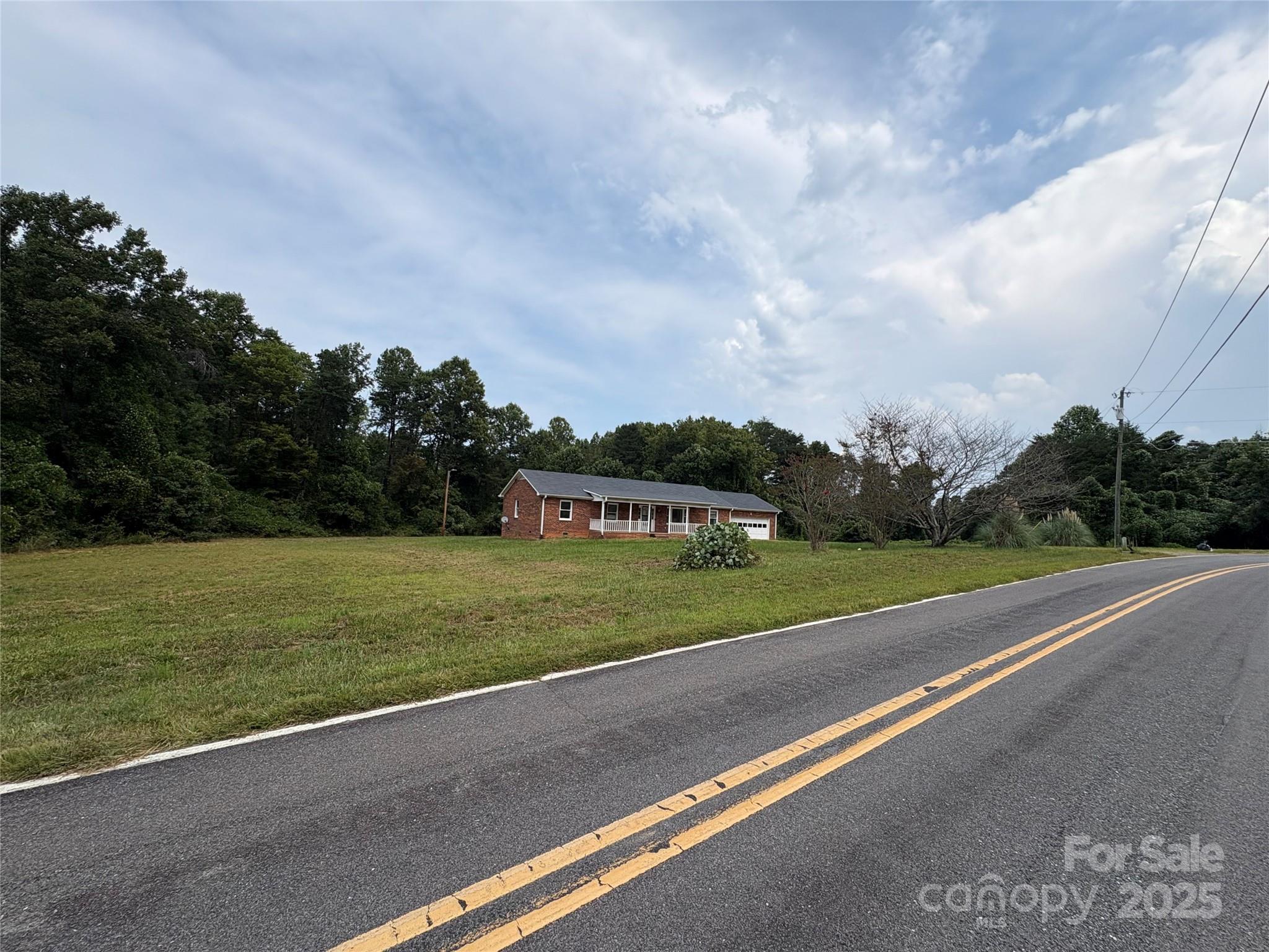4445 Mecum Road Walkertown NC 27051
