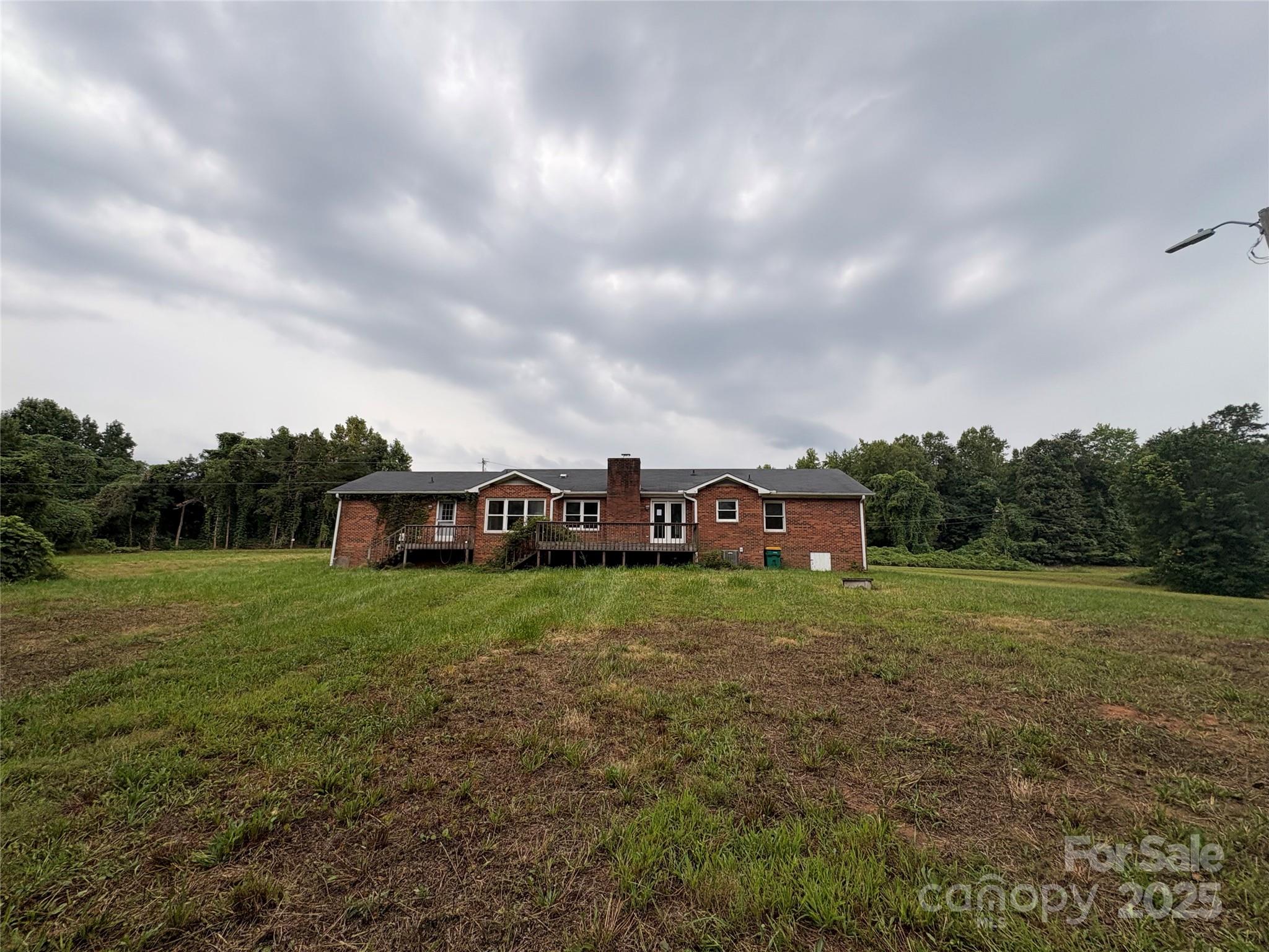 4445 Mecum Road Walkertown NC 27051