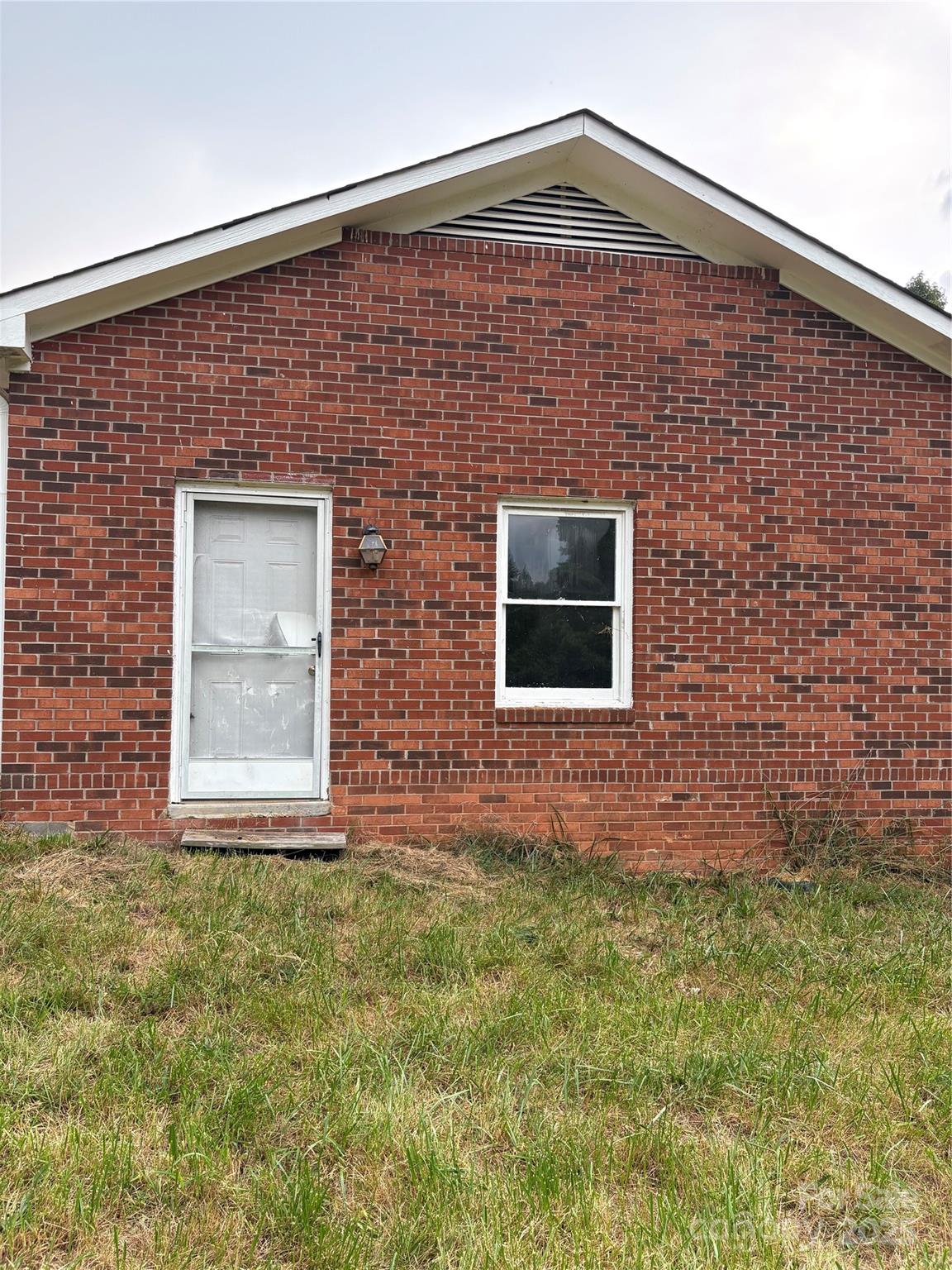 4445 Mecum Road Walkertown NC 27051
