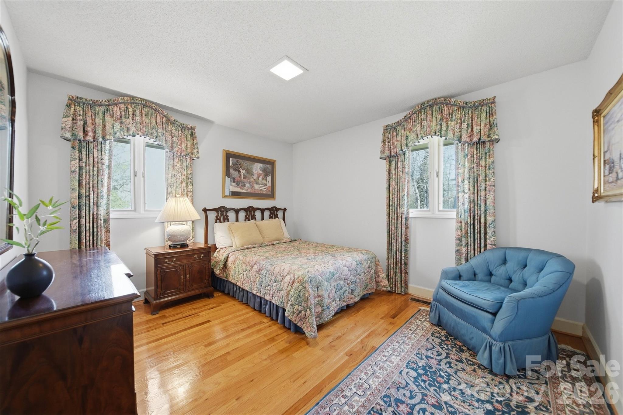 5523 Pine Lake Court Hickory NC 28601