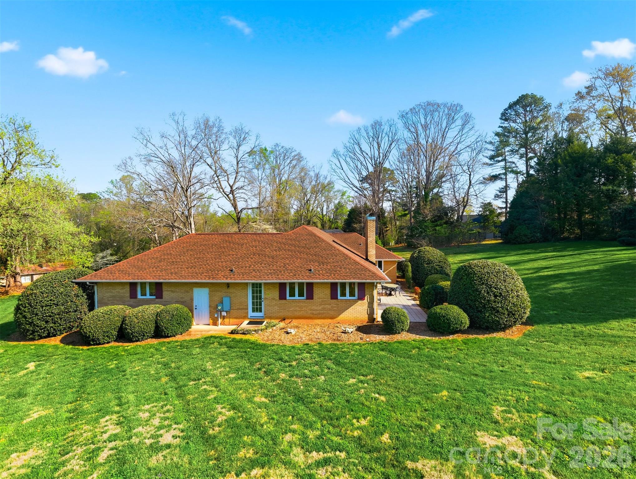 5523 Pine Lake Court Hickory NC 28601