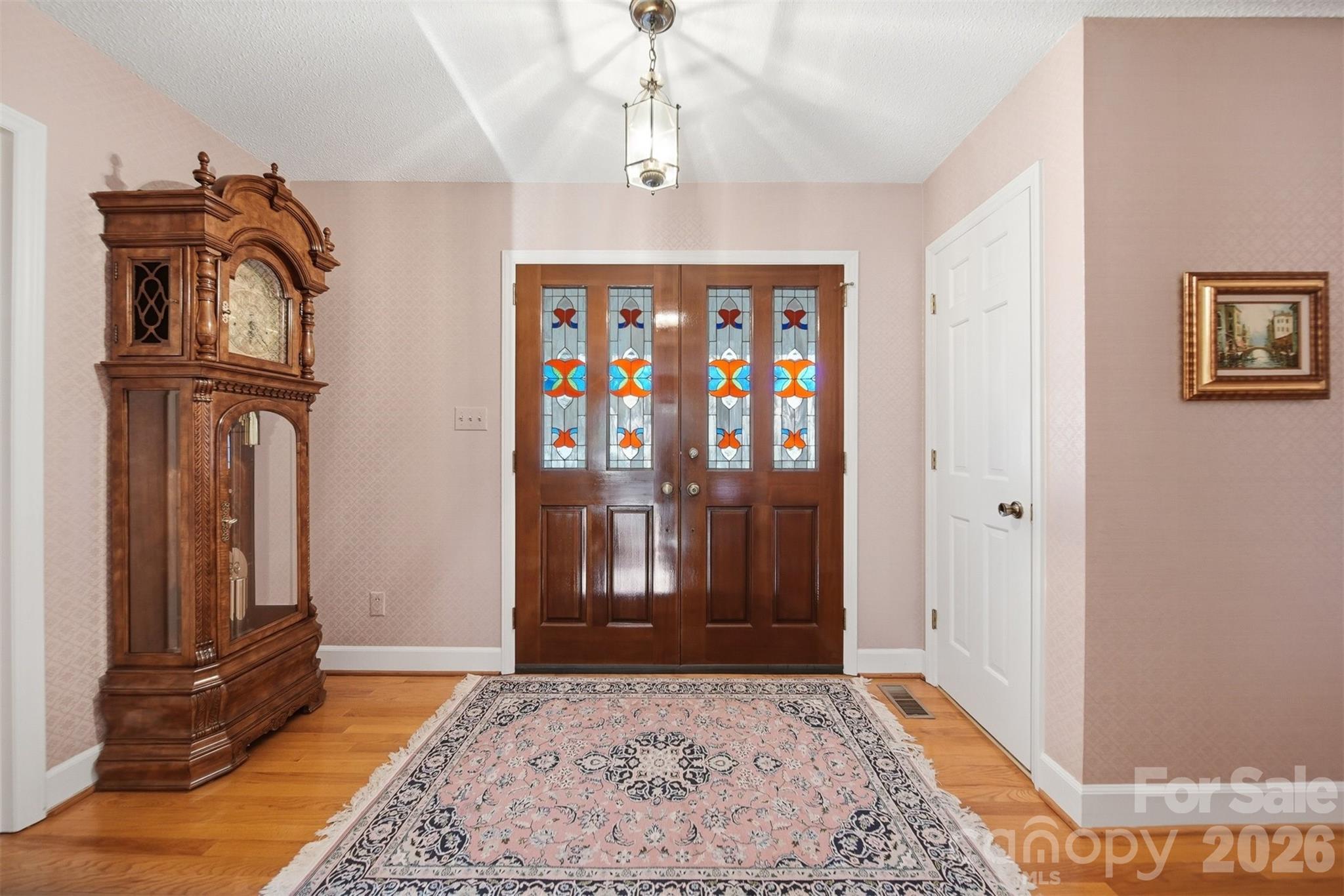 5523 Pine Lake Court Hickory NC 28601