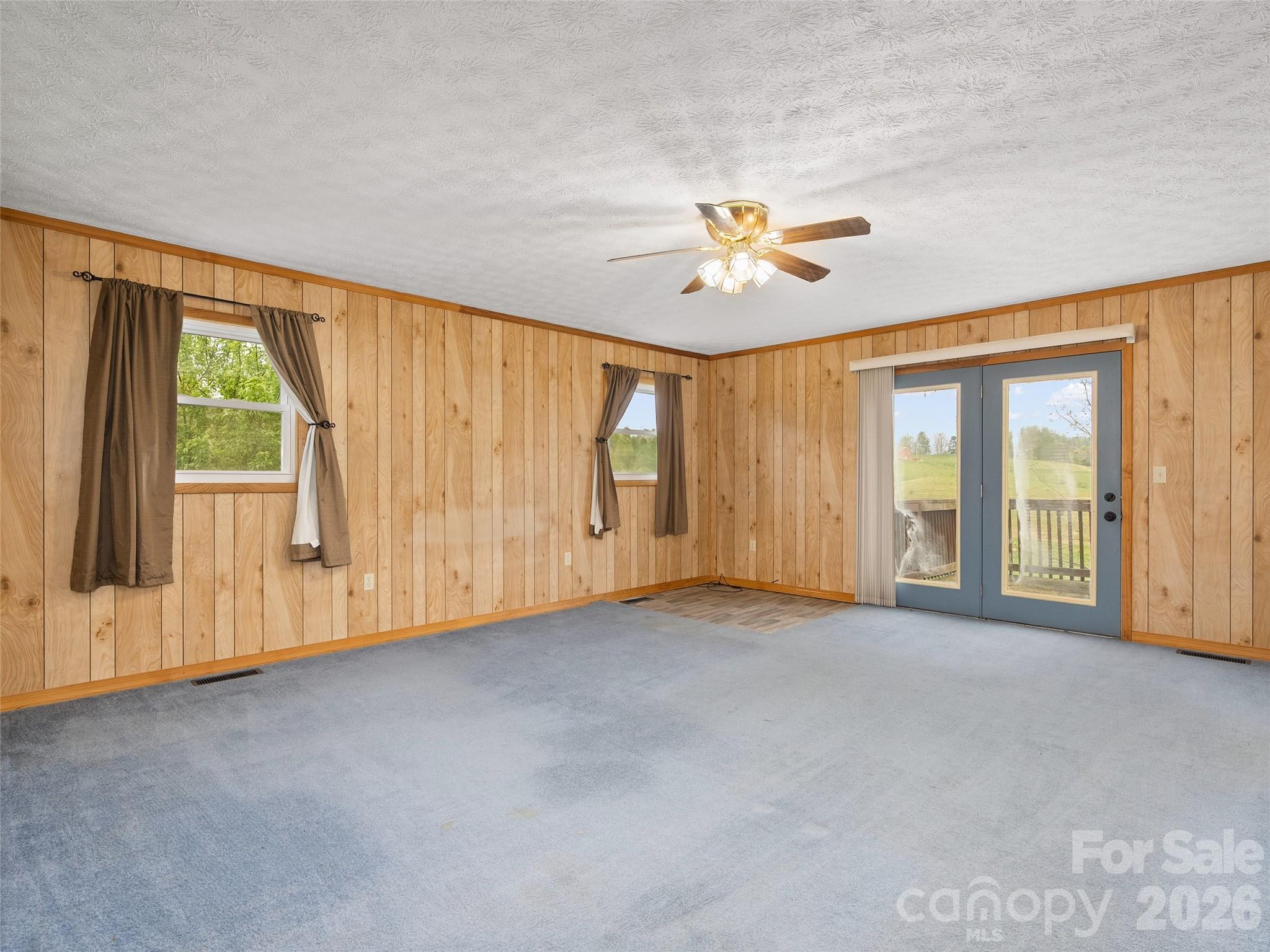 37 Sawyer Ridge Road Clyde NC 28721