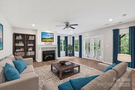 21 Moriah Lane Asheville NC 28803