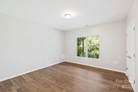 21 Moriah Lane Asheville NC 28803