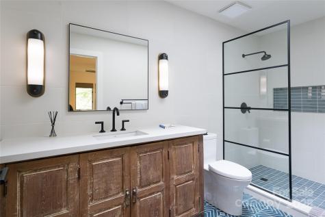 12 Beech Tree Lane Asheville NC 28804