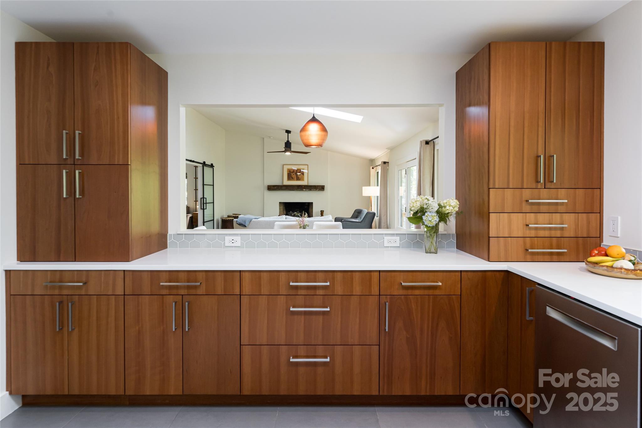 12 Beech Tree Lane Asheville NC 28804