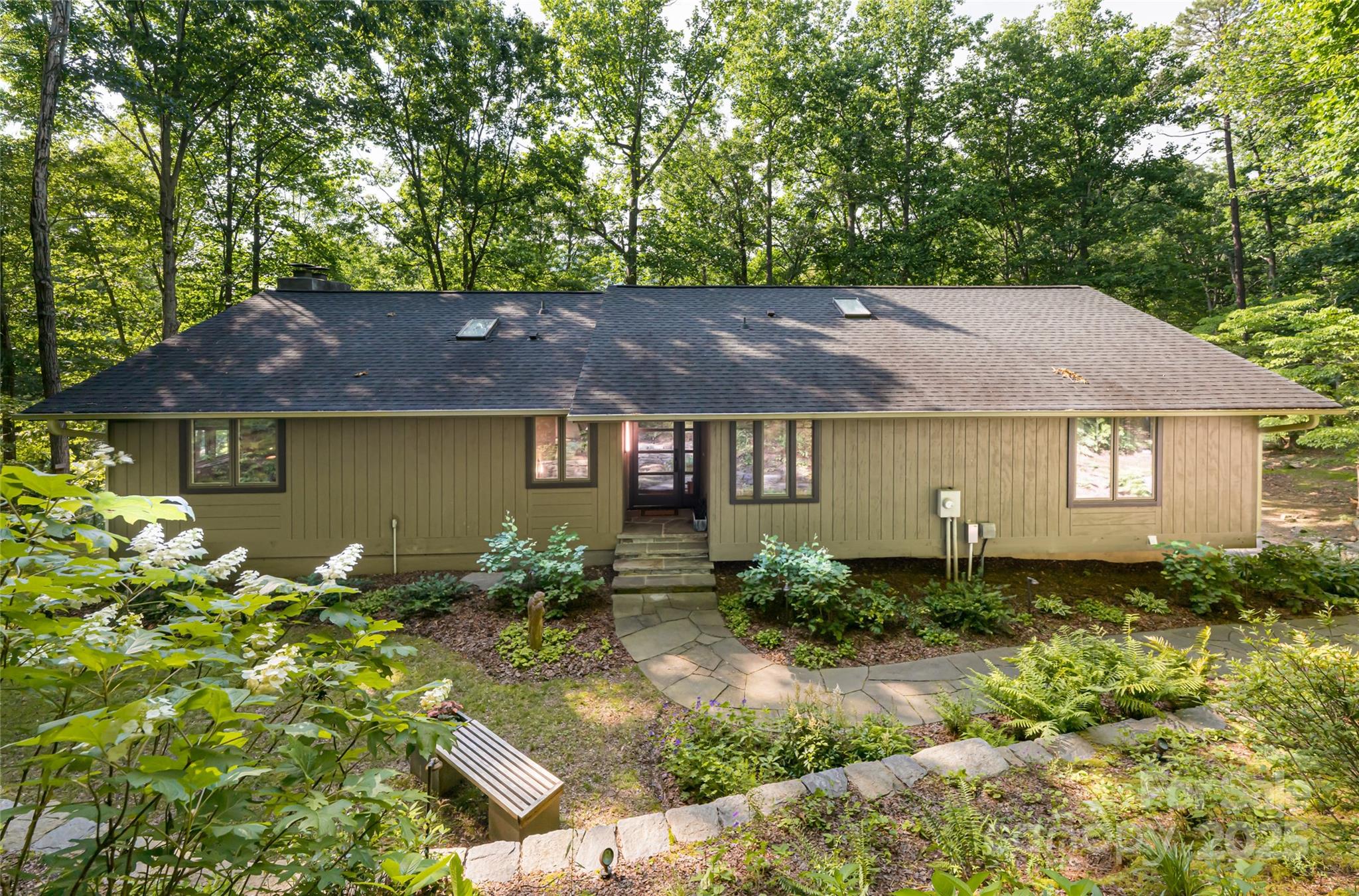 12 Beech Tree Lane Asheville NC 28804