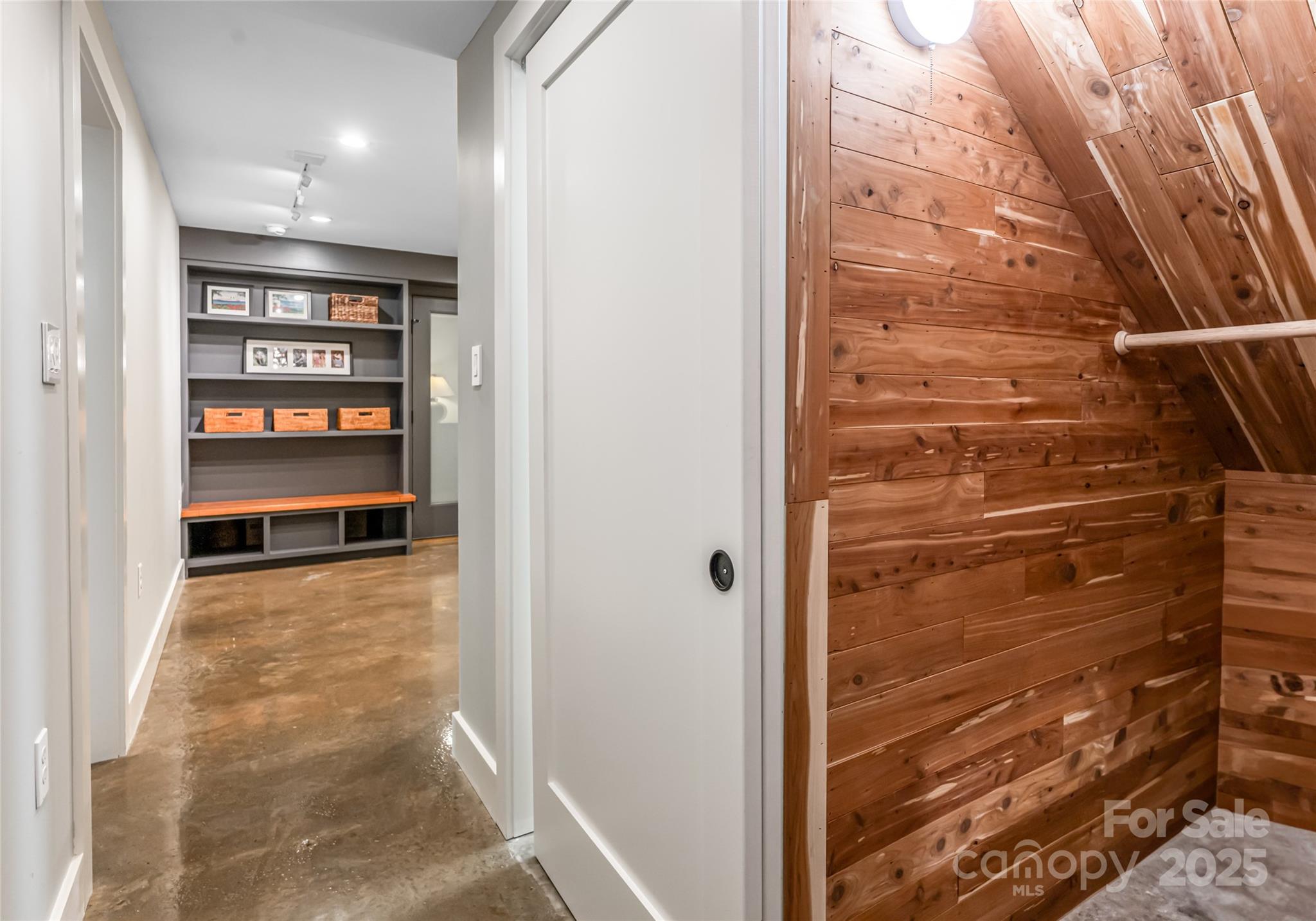 12 Beech Tree Lane Asheville NC 28804