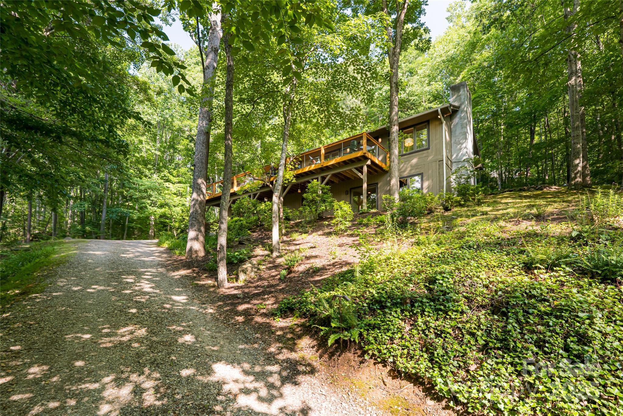 12 Beech Tree Lane Asheville NC 28804